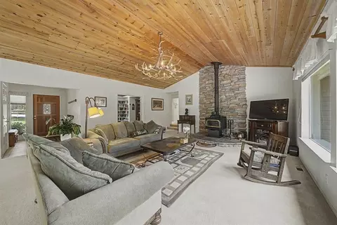 154 Cody Dr, Clio, CA 96106 photo 5