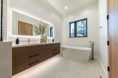 Bath - 415 Lodgepole, Northstar, CA 96161 photo 2 of 5