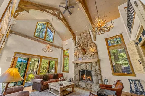 252 Vista Pines Cir, Tahoe Vista, CA 96148