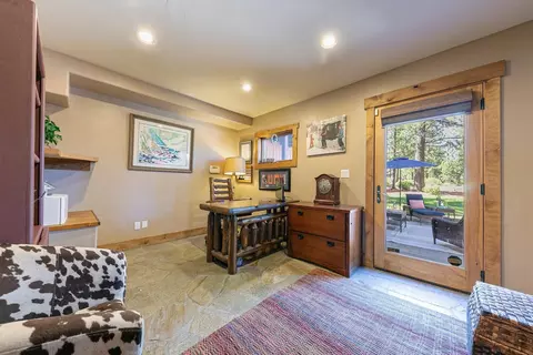 13165 Pinnacle Loop, Truckee, CA 96161 photo 21