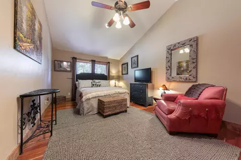 13165 Pinnacle Loop, Truckee, CA 96161 photo 16