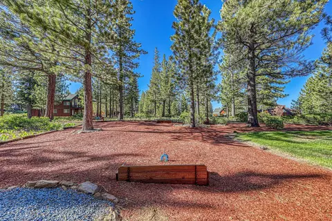 13165 Pinnacle Loop, Truckee, CA 96161 photo 27