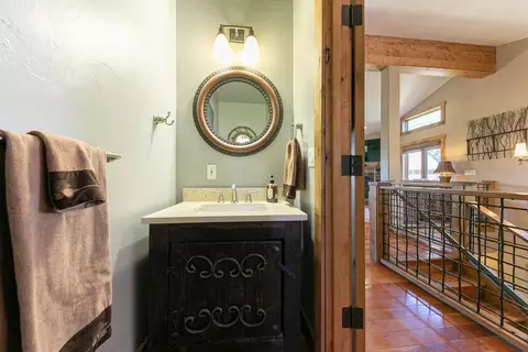 13165 Pinnacle Loop, Truckee, CA 96161 photo 17