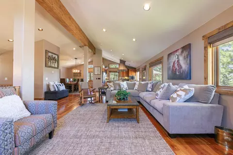 13165 Pinnacle Loop, Truckee, CA 96161 photo 7