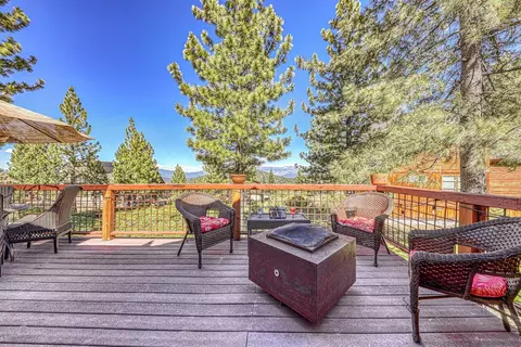 13165 Pinnacle Loop, Truckee, CA 96161 photo 25