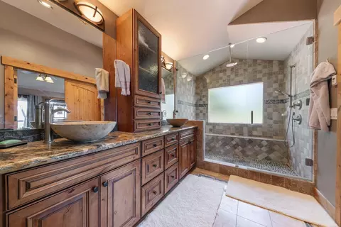 13165 Pinnacle Loop, Truckee, CA 96161 photo 13