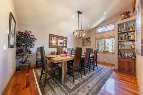 13165 Pinnacle Loop, Truckee, CA 96161 photo 8