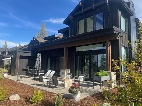 Exterior - 10209 Modane Pl, Truckee, CA 96161 photo 4 of 4