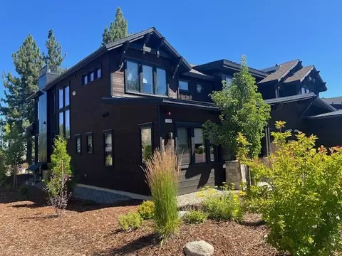 Exterior - 10209 Modane Pl, Truckee, CA 96161 photo 1 of 4