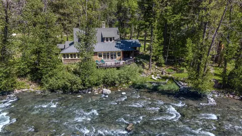 3090 River Rd, Olympic Valley, CA 96146