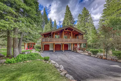 11540 Stillwater Ct, Truckee, CA 96161