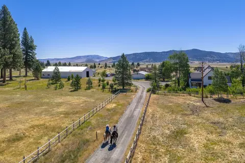 22440 State Highway 89, Calpine, CA 96124 photo 13