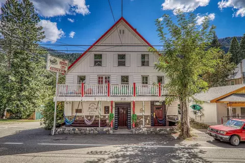 210 212 Main St, Sierra City, CA 96125