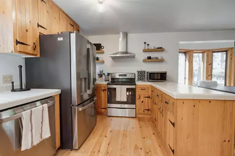 Kitchen - 1191 Snow Crest Rd, Alpine Meadows, CA 96146 photo 1 of 3