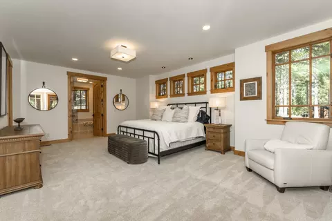 Bedroom - 11621 Bottcher Loop, Truckee, CA 96161 photo 3 of 3