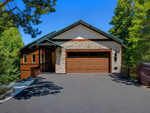 13141 Hillside Dr, Truckee, CA 96161