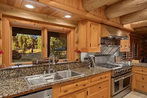 Kitchen - 69 Silver Sage, Clio, CA 96106 photo 1 of 3