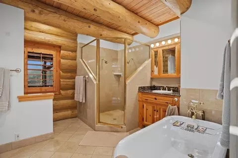 Bath - 69 Silver Sage, Clio, CA 96106 photo 1 of 2