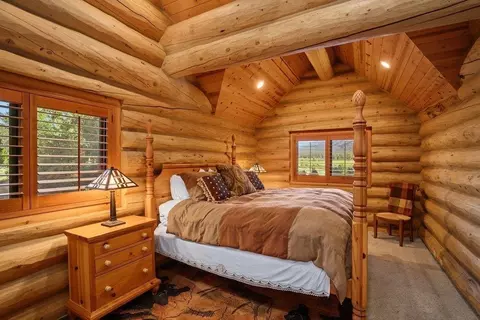 Bedroom - 69 Silver Sage, Clio, CA 96106 photo 3 of 6