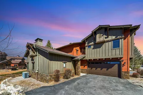11837 Hope Ct # A, Truckee, CA 96161