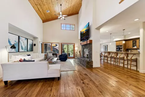 11837 Hope Ct # A, Truckee, CA 96161