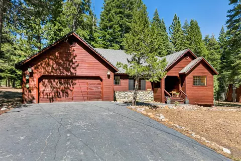 11511 Rhineland Ave, Truckee, CA 96161