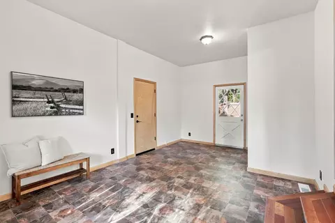 Entry Way - 10595 Codogan St, Truckee, CA 96161 photo 1 of 1