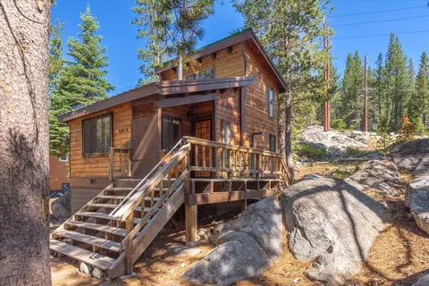 50474 Conifer Dr, Soda Springs, CA 95728