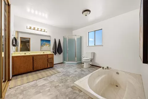Bath - 33546 Main St, Alta, CA 95701 photo 2 of 3