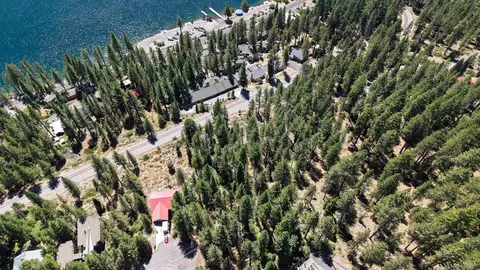 15435 Cedar Point Dr, Truckee, CA 96161 photo 9