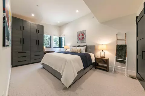 Bedroom - 12766 Skiview Loop, Truckee, CA 96161 photo 2 of 5