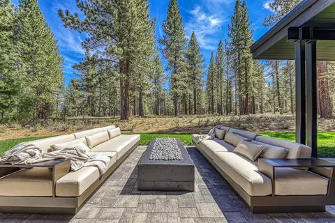 11111 Henness Rd, Truckee, CA 96161 photo 17