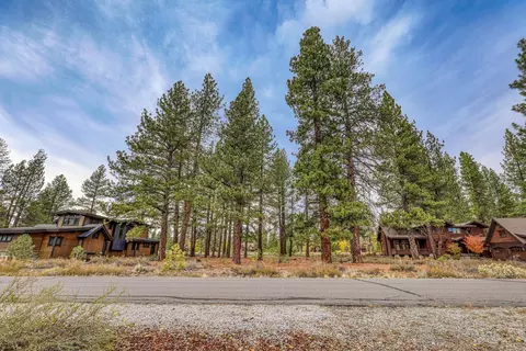 13058 Lookout Loop, Truckee, CA 96161 photo 22