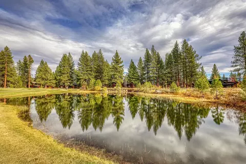 13058 Lookout Loop, Truckee, CA 96161 photo 16