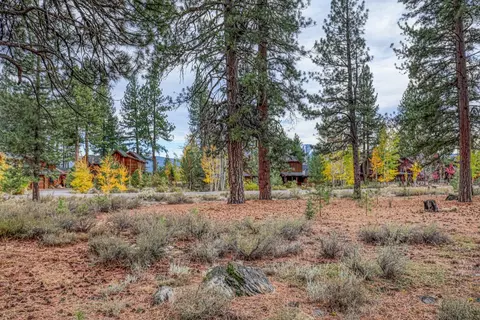 13058 Lookout Loop, Truckee, CA 96161 photo 5