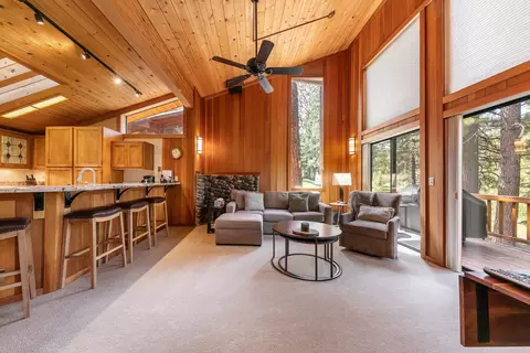 Living - 103 Basque # 4, Truckee, CA 96161 photo 2 of 6