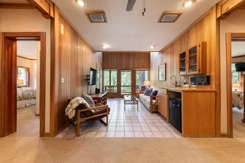 Entry Way - 103 Basque # 4, Truckee, CA 96161 photo 5 of 5