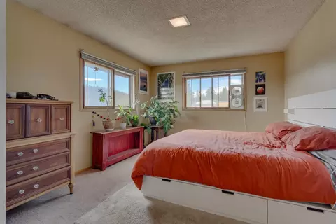 Bedroom - 10035 Keiser Ave, Truckee, CA 96161 photo 1 of 2