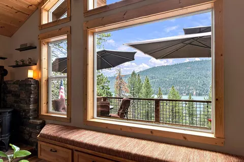 14525 Denton Ave, Truckee, CA 96161