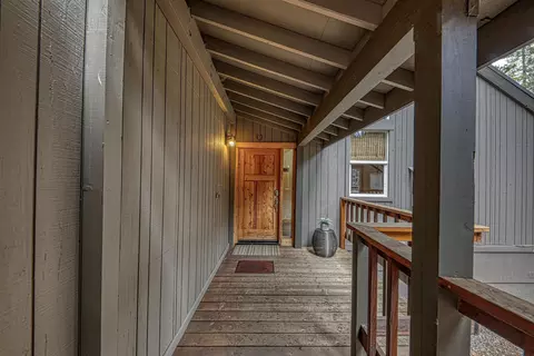 Entry Way - 14062 Skiview Loop, Truckee, CA 96161 photo 1 of 4