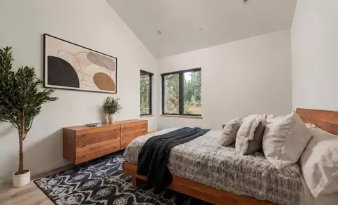 Bedroom - 10637 Carson Range Rd, Truckee, CA 96161 photo 2 of 4