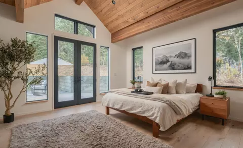 Bedroom - 10637 Carson Range Rd, Truckee, CA 96161 photo 1 of 4