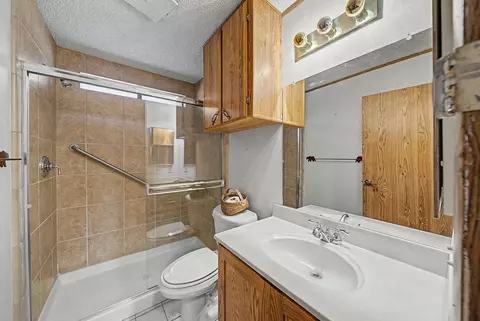Bath - 37 Klamath Trl, Graeagle, CA 96103 photo 3 of 3