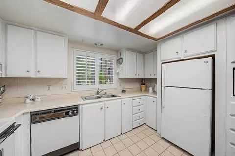 Kitchen - 37 Klamath Trl, Graeagle, CA 96103 photo 3 of 3