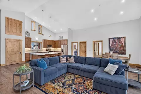 Living - 16138 Lance Dr, Truckee, CA 96161 photo 2 of 2