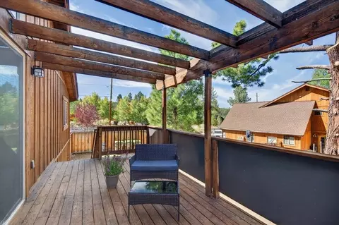 Exterior - 16138 Lance Dr, Truckee, CA 96161 photo 7 of 9
