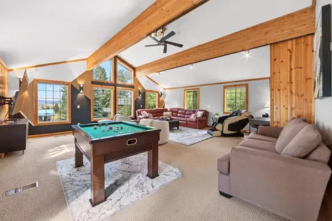 Living - 219 Basque, Truckee, CA 96161 photo 3 of 5