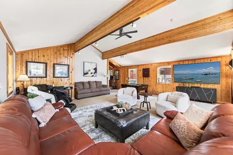 Living - 219 Basque, Truckee, CA 96161 photo 2 of 5