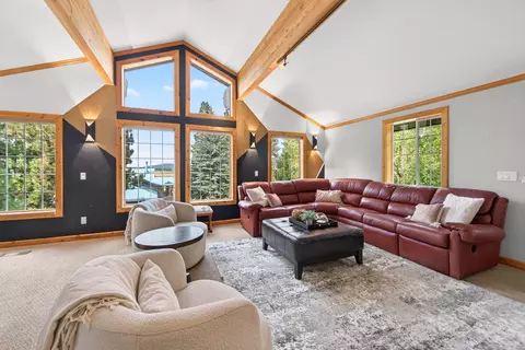 Living - 219 Basque, Truckee, CA 96161 photo 5 of 5
