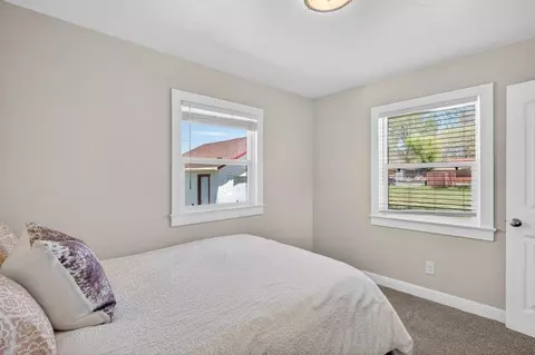 Bedroom - 94101 Highway 70, Chilcoot, CA 96105 photo 4 of 4